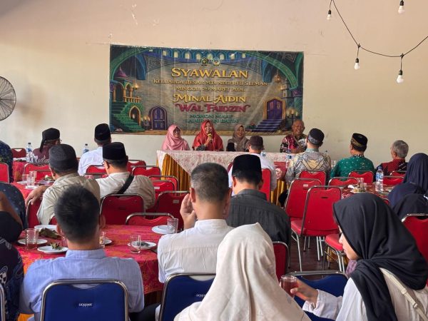 Calon Jamaah Haji MTsN 8 Sleman Mohon Doa Restu dalam Acara Syawalan