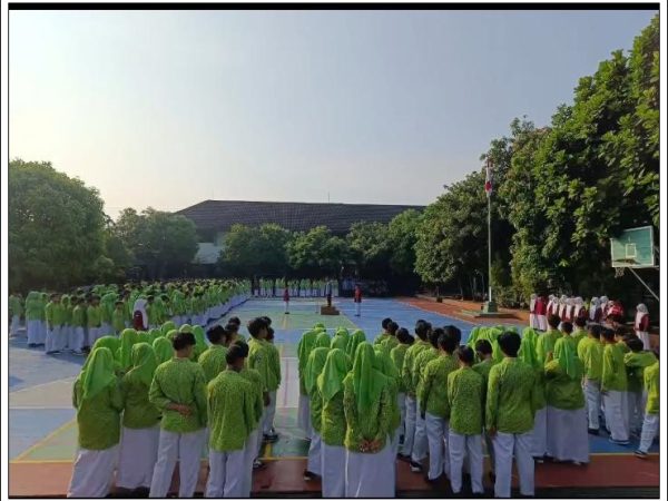 Peringati Hari Kebangkitan Nasional, MTs N 8 Sleman Gelar Upacara dengan Khidmat