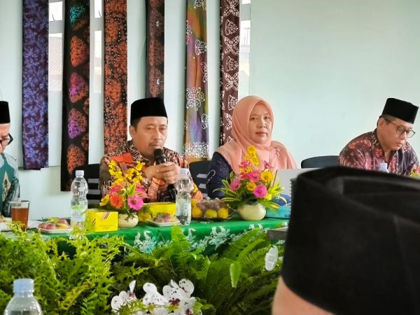 Kepala MTsN 8 Sleman dan Kepala TU Hadiri Rakorpim, Perkuat Komitmen Pelayanan Berdampak