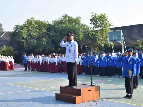 Sambut Tahun Ajaran Baru, MTsN 8 Sleman Gelar Upacara Bendera dan Pembukaan MATAMUDA