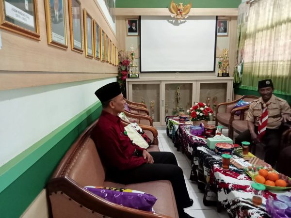Monitoring Penguatan Pembinaan Ekstrakurikuler Pramuka MTsN 8 Sleman