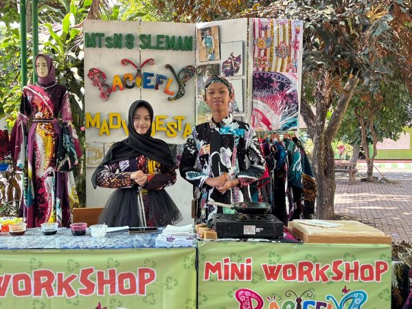 MTsN 8 Sleman Gelar Workshop Batik pada Pameran Karya Murid Temu Pendidik Nusantara XIII