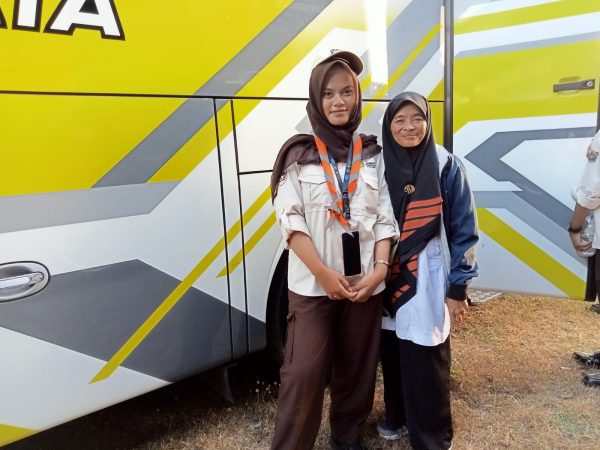 Siswi MTs Negeri 8 Sleman Ikuti Jambore Nasional 2026 di Cibubur