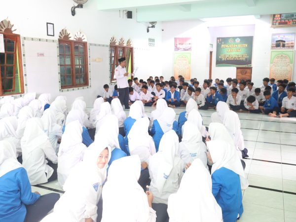 Kokurikuler Kelas VIII MTsN 8 Sleman, “Saking Madyadesta Nyiprat Nuswantara”