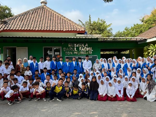 Tahfidz Berkhidmat MTsN 8 Sleman, Siswa Praktik Mengajar BTAQ di Sekolah Dasar